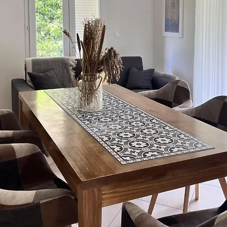 Amanda By Interhome شقة *